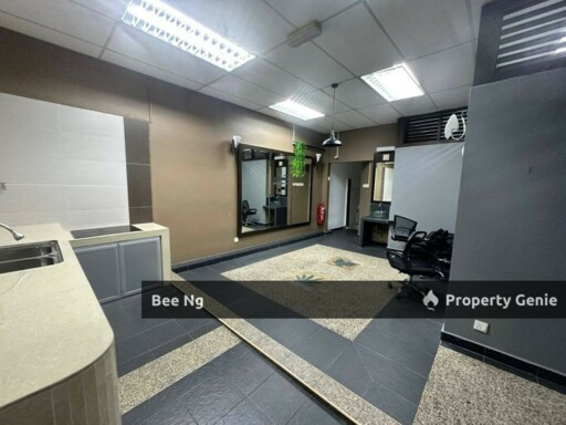 Taman Impian Emas 1st Floor Shop Facing Main Road