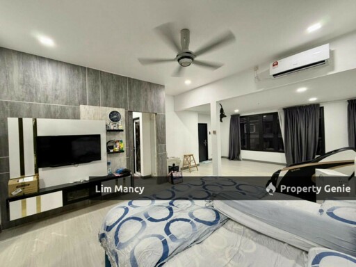 Seri Austinn Hills