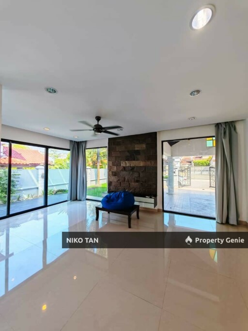 Jalan Lawa 2 Storey Semi-D Fully Renovated Taman Pelangi Indah