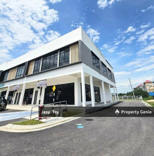 Kaze Hills, Ulu Tiram 2 Storey Shoplot  (End Lot Whole Block)