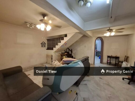 2 Story Menjalara landed house renovated kepong landed freehold