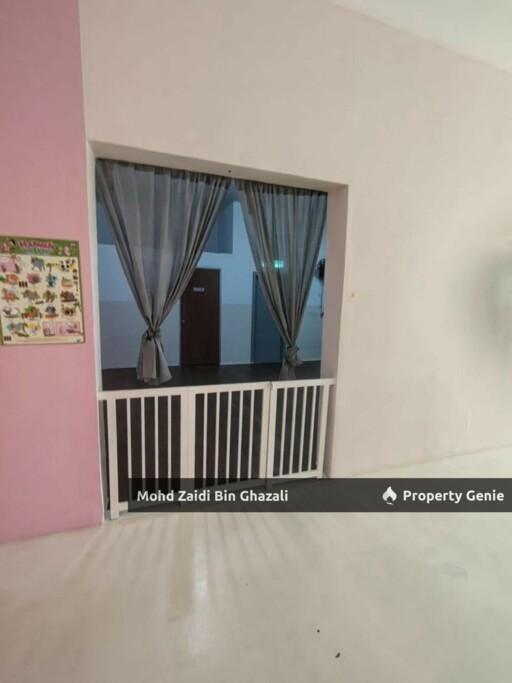 First Floor Shop Office Lot at Park Place, Cybersouth, Dengkil