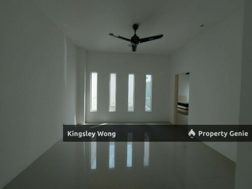 Tasek Square Freehold Three Storey Semi-D Move In Condition Tight Gated Guarded Area Near Mall Mart Shoplots