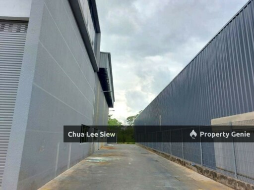 ‼️ For Rent ‼️ 😍Factory, Only RM10700😍 📍Desa Cemerlang/Taman Perindustrian Cemerlang @ 🏭 2-storey Semi-D Factory