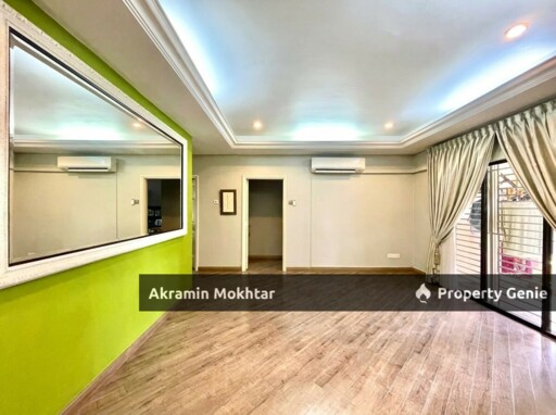 FREEHOLD, GROUND FLOOR, FACING POOL & 1 PARKING | Catalina Villa Condominium