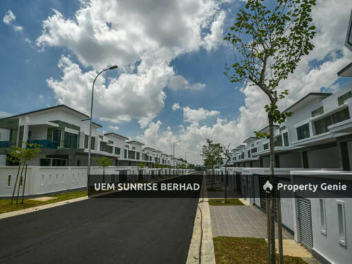 Broadhill, Forest Heights
