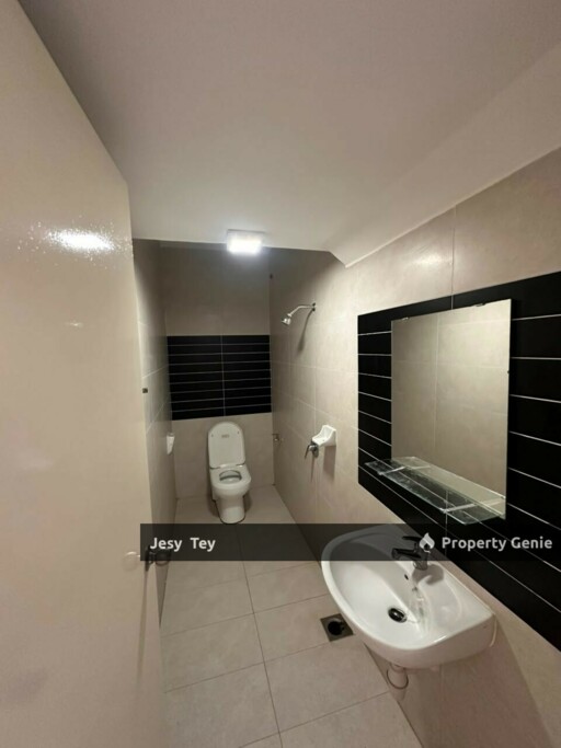 Taman Eco Cascadia 3 Storey Terrace House For Sales