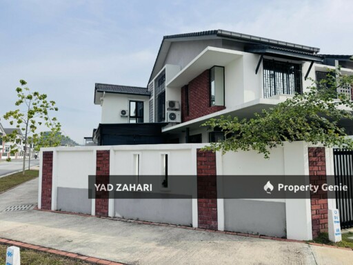 Elmina Green 3, Shah Alam | 2-Storey Terrace 5 Bedrooms | RM1.5M - Below MV, Corner Lot & Fully Extended Renovate