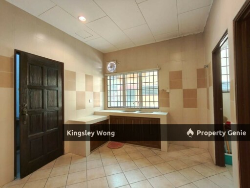Bandar Seri Botani Seri Palma Double Storey Terrace House  22x70 Good Condition For Sale