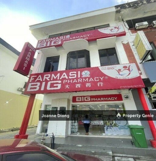 Shah Alam TTDI 3 Storey Corner Shop