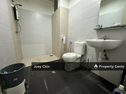 Akademik Suites Studio-High Floor-Fully Furnished