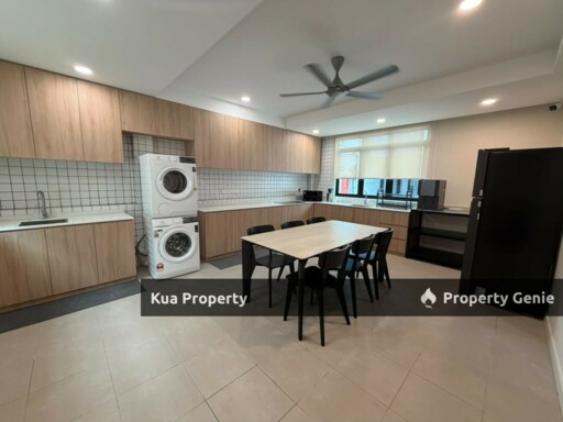 Room for Rent at Jalan Abell