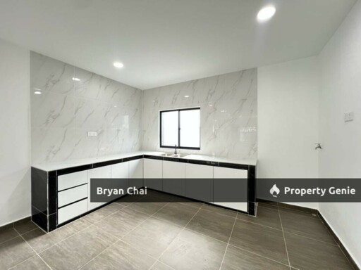 JB Town Taman Kebun Teh Jalan Angsana Bungalow For Sale