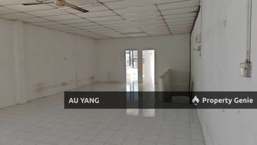 2-Storey Shoplot For Rent (Facing Main Road) 双层商业店铺出租 @ Tambun（大路旁）
