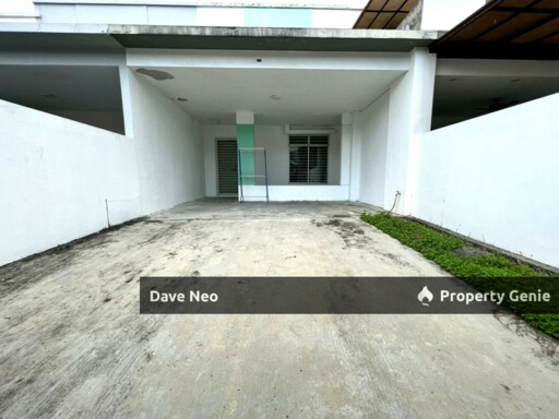 Zon 7 Taman Bukit Indah | 2-Storey House | 4 Beds 3 Baths | Partial Furnished
