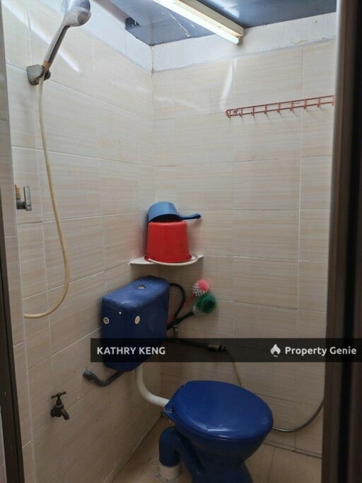 Jalan Gelama For Rent Taman Sri Paya For Rent Kluang For Rent Johor For Rent