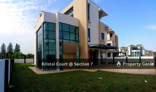 Kristal Court @ Section 7