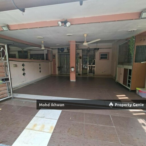bandar bukit raja