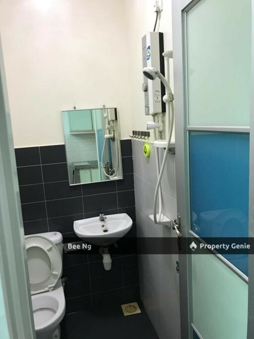 Taman Setia Tropika / Jalan Setia Tropika 6 / Double Storey Terrace 22x70