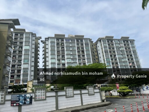 Cantik, Pangsapuri Damai, Seksyen 25, Shah Alam