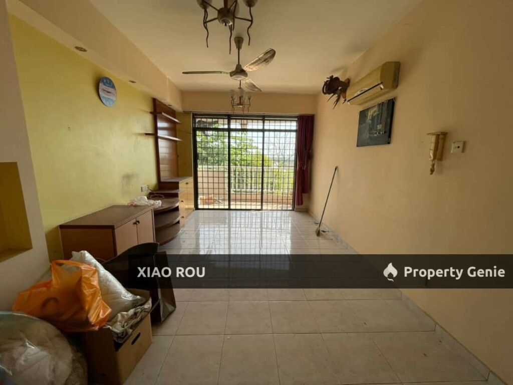 Cheng Height condominium