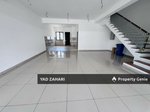 Elmina Green 7, Shah Alam | 2-Storey Superlink 4 Bedrooms | RM980K - Extra Land at Back, Freehold and Brand New