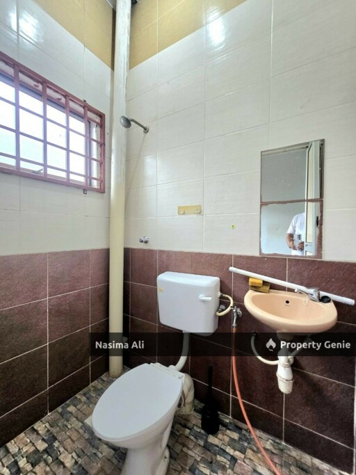 Facing Open 2 Storey Taman Kosas