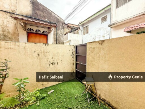 Double Storey Taman Sri Indah Cheras