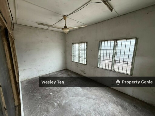 Malim Jaya Melaka Factory / Warehouse For Sale – Below Bank Value
