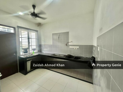 2 Storey Hillpark Phase 2 Renovated Facing Open for Sale