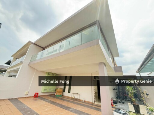 Maple Red @ Adda Height / Double Storey Semi Detached / Fully Renovated