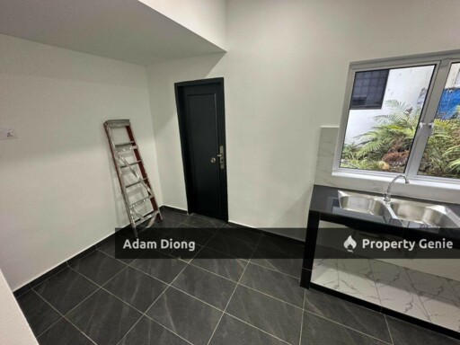 Jalan Bayan Taman Megah Ria Masai