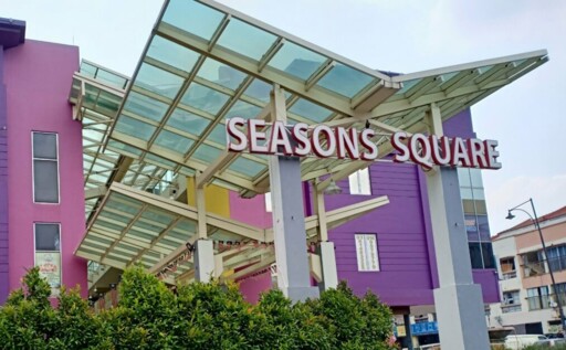 Seasons Square Condominiums