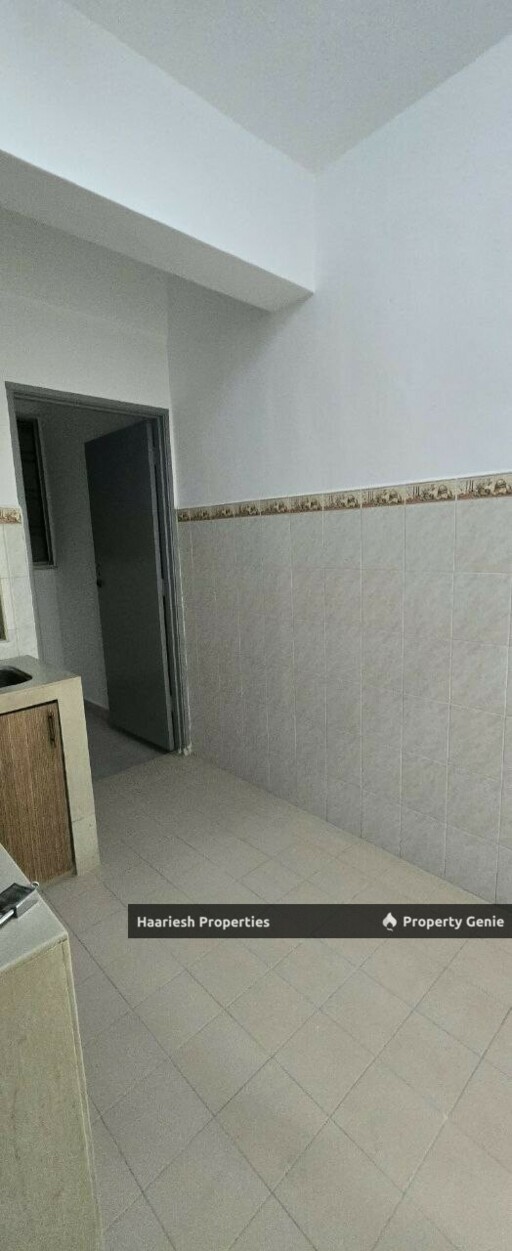For Sale Renovated Bayu Puteri 2 Apartment Taman Bayu Puteri Johor Bahru