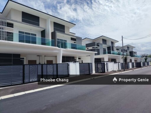Freehold Luxury Double Storey Semi Detached House For Sale- Pasir Puteh- Ipoh, Perak