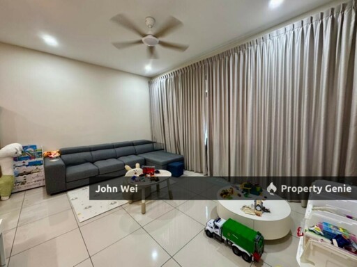 8scape Residences @ Taman Perling Property For Sale