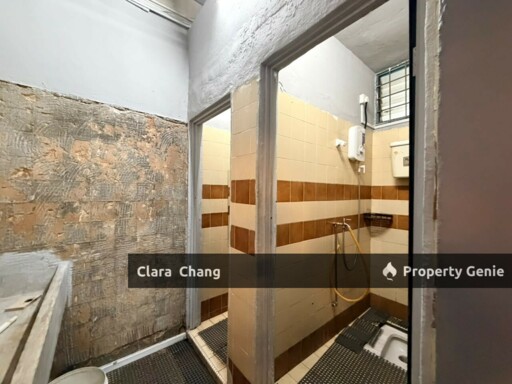 Jln Mutiara Emas @ Mount Austin 1.5 Storey Terrace Factory