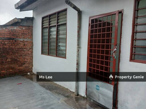 1 Storey house-Taman Ayer Keroh Heights 1 @ Ayer Keroh, Melaka-Ready 15/9 or 30/9