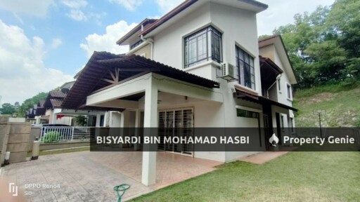 Corner Lot, Double Storey House, Jalan Jeriji (Greenlane) Bukit Jelutong, Shah Alam.