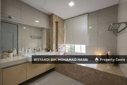 40'x80'sq.ft Fully Renovated 3 Storey Semi Detached House @ 1080 Residence, Puncak Saujana, Kajang.