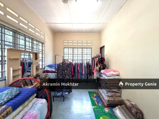 RENOVATED | BUNGALOW DOUBLE STOREY CORNER LOT HOUSE JALAN LENGKOK KELAPA SEGAMBUT BAHAGIA KUALA LUMPUR