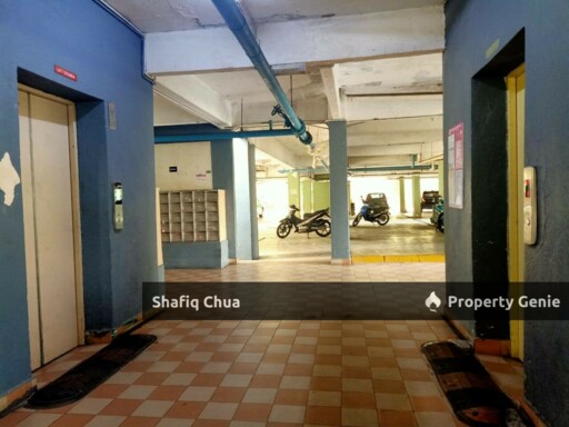 Low Density Pangsapuri Sri Pelangi, Seksyen U5, Shah Alam for Sale