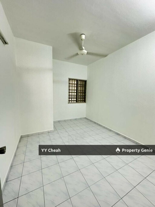 Bercham 2 Storey End Lot House For Sale, Great Location, Good For Investment, Good Condition, Kitchen Extended