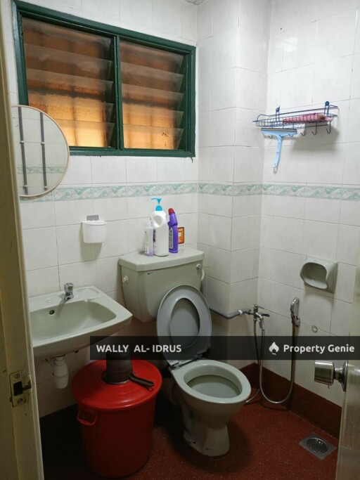 Double storey terrace house. Taman Utama Puchong