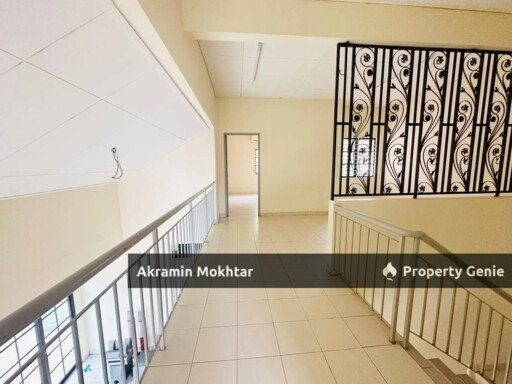 Freehold, Facing Open & Partially Furnished | 1.5 Storey Semi D Taman Desa Utama, Sg Merab, Kajang ✅
