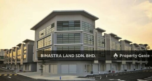 32 Avenue Bukit Serdang