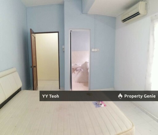 Bukit Cheng 1.5 Storey Townhouse｜GROUND FLOOR