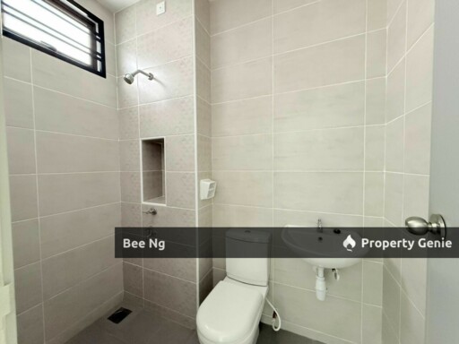 Rini Home 7 / Mutiara Rini / 2 Storey Terrace / Below Market Price