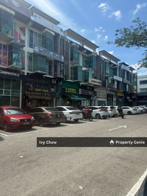 Danga Utama ground Floor for rent