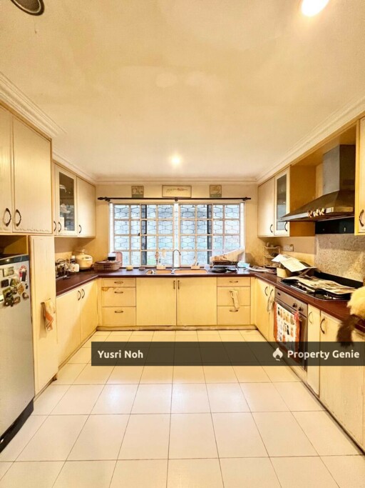 Corner Lot Bungalow, Section 16, Petaling Jaya